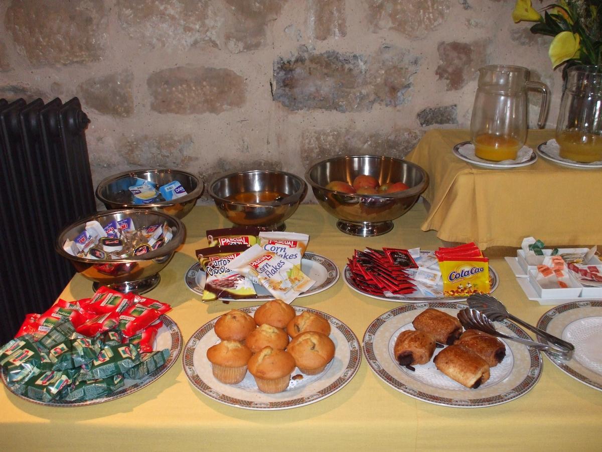 Hotel Posada Santa Maria La Real Aguilar de Campóo Kültér fotó
