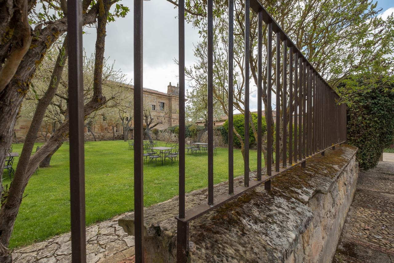Hotel Posada Santa Maria La Real Aguilar de Campóo Kültér fotó